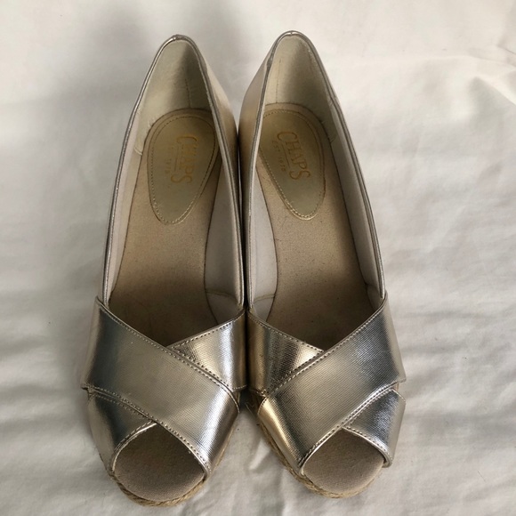 ✨EUC✨ Chaps Gold Peep-Toe Wedge Heels - Picture 2 of 5